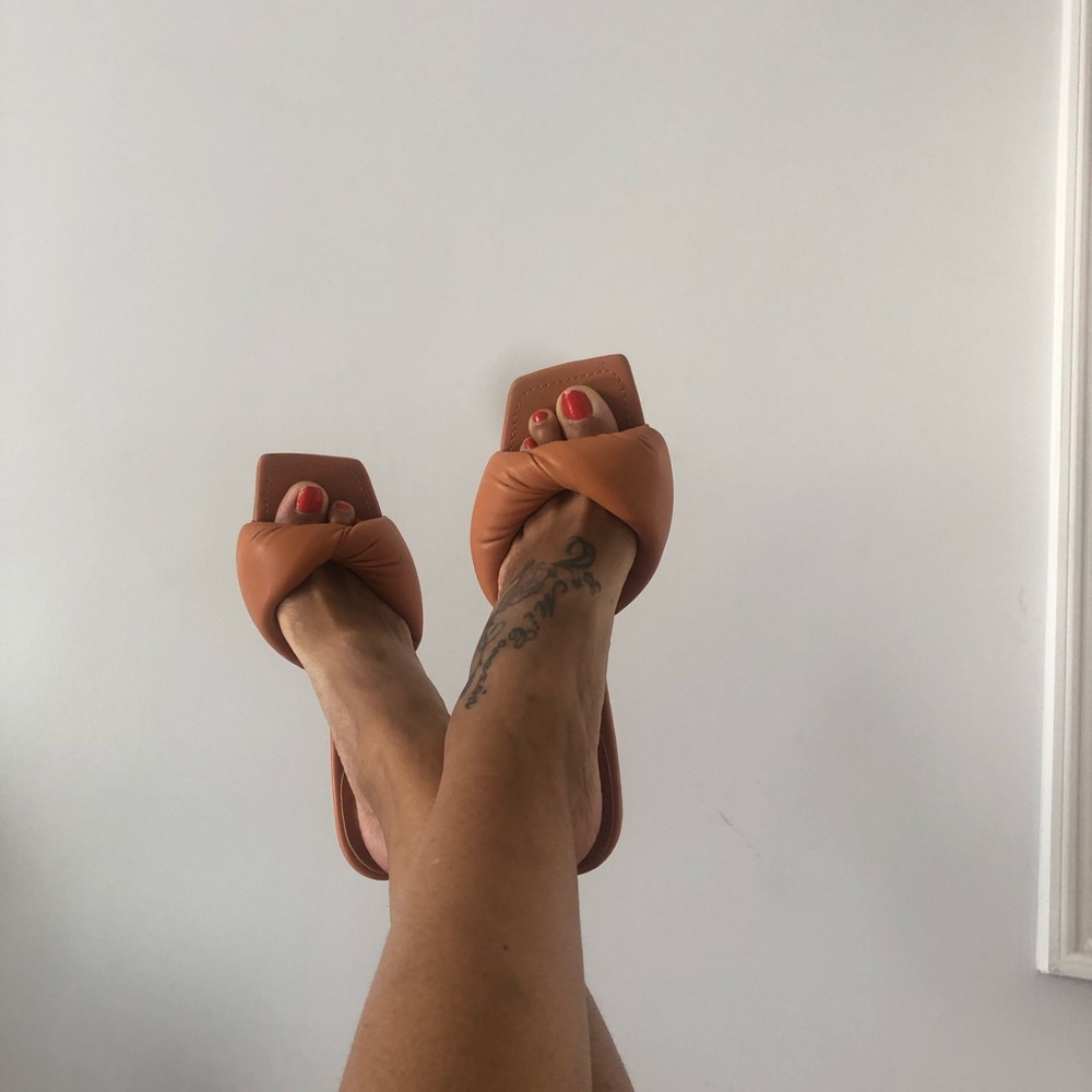 Square Toe Caramel Heels